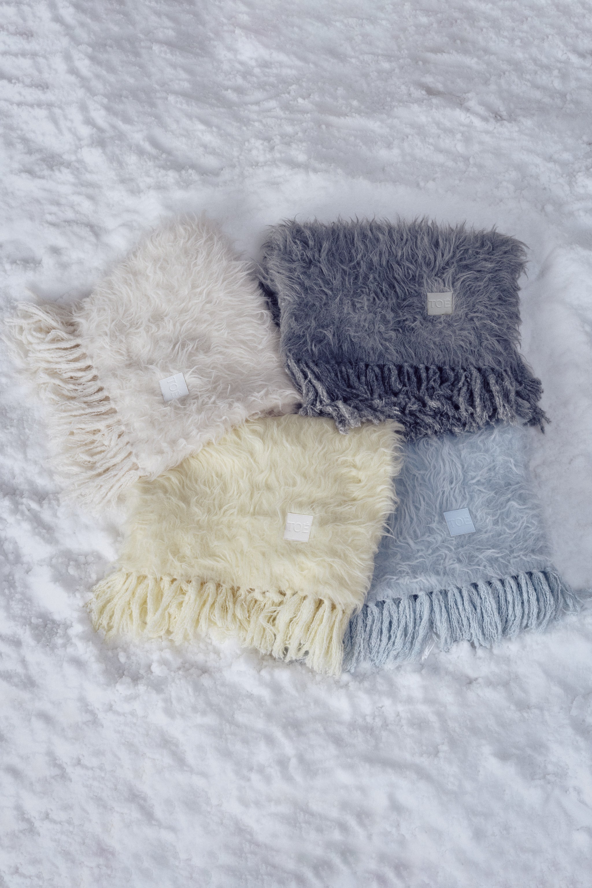 Eltz Shaggy Muffler – THE TOÉ