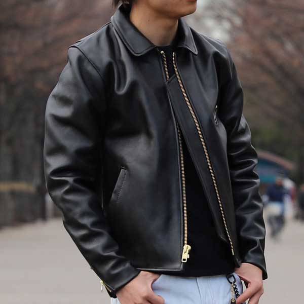 Vanson ENF 34 TALONジッパー使用