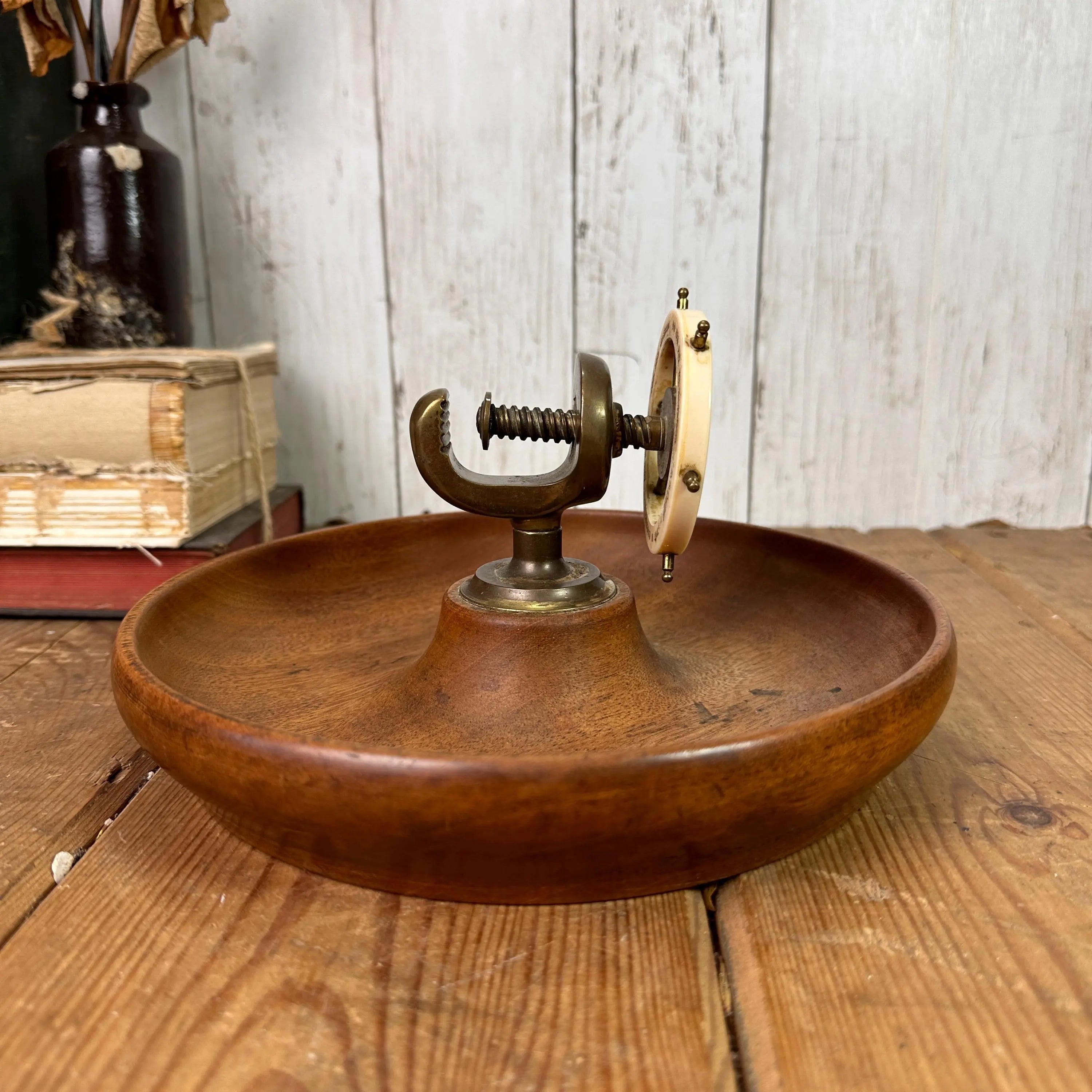 Vintage Ships Wheel Brass Nut Cracker in Wooden Bowl – The Blind Mole