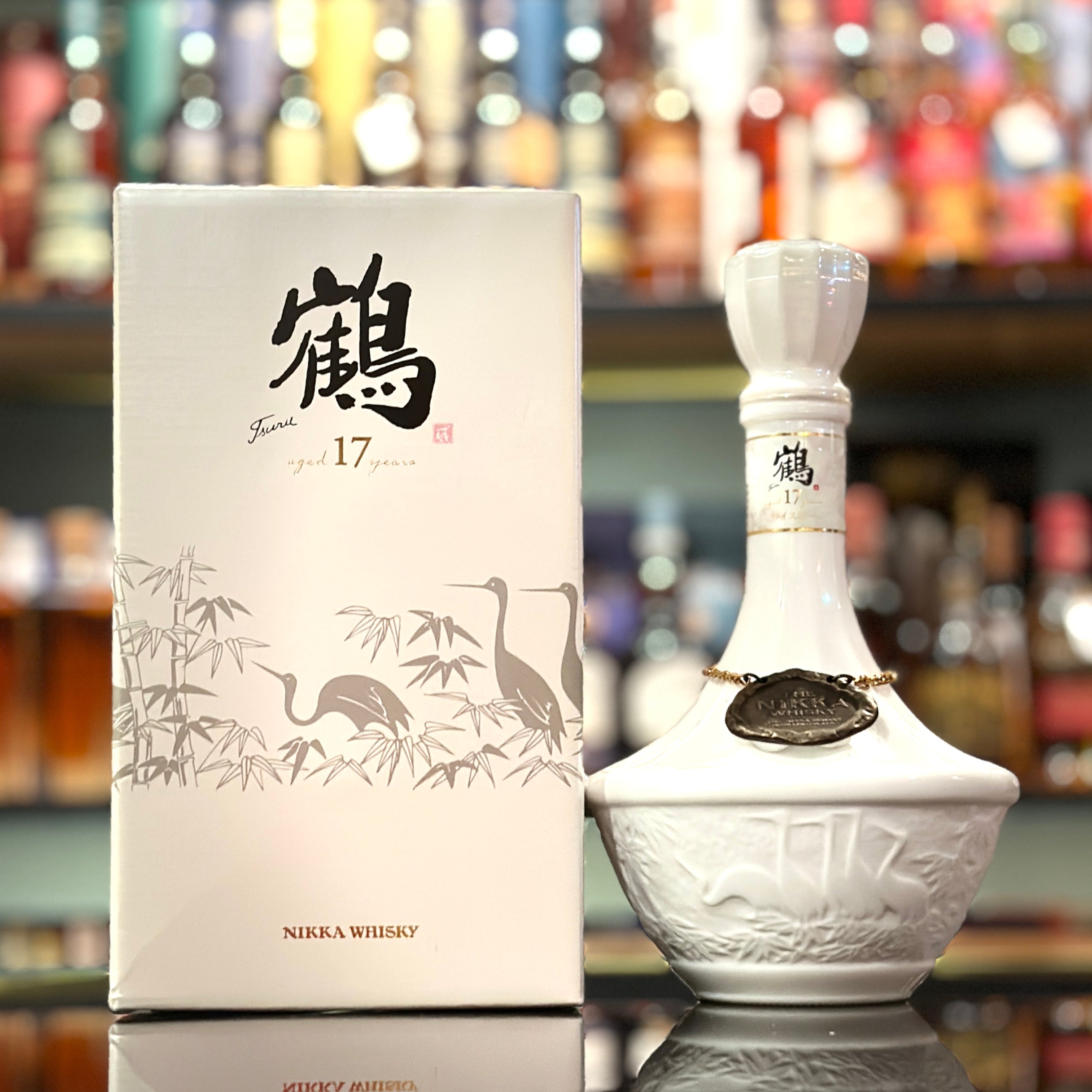 Nikka鶴17年白瓷限定版日本調和威士忌– The Central Whisky 鶴17