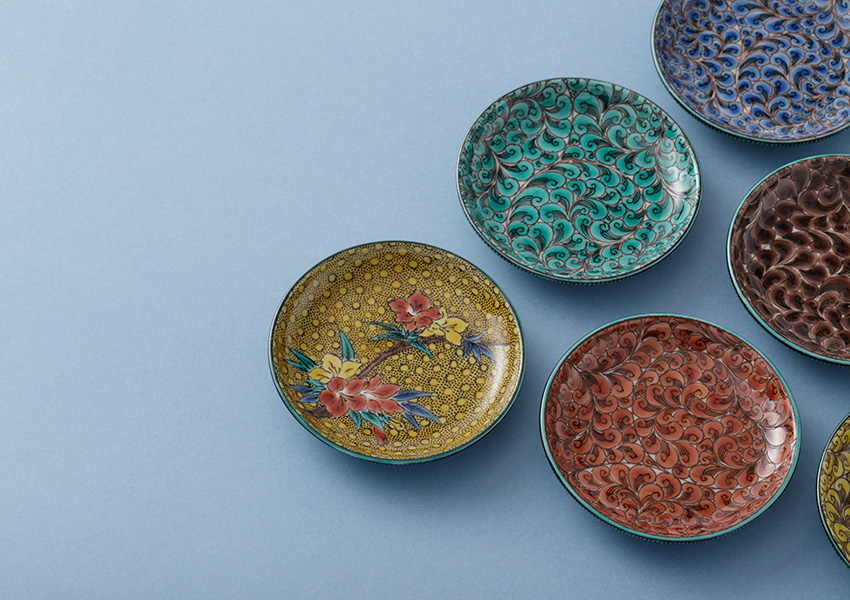 九谷焼五彩の世界 本格的絵付け体験 || THE COVER NIPPON