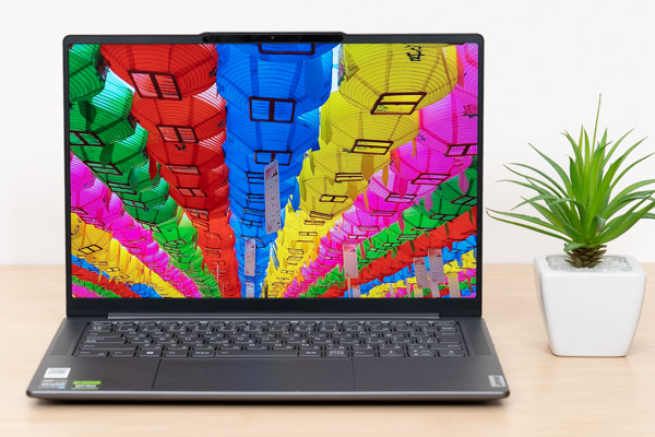 訳あり】Lenovo YOGA pro 7i gen8 訳あり】Lenovo YOGA pro 7i gen8