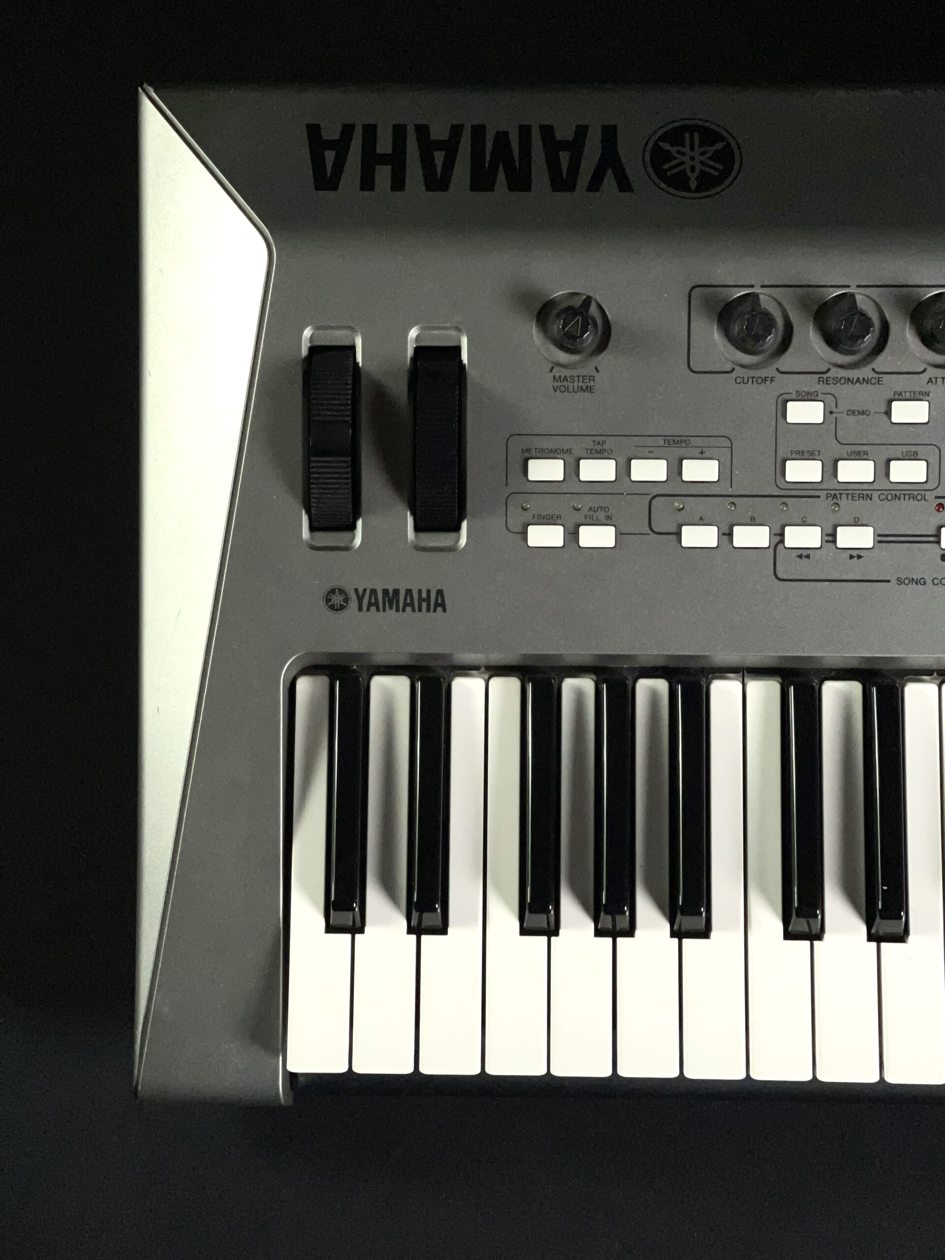 YAMAHA Synthesiser MM6 鍵盤 MM6 YAMAHA シンセサイザー / ヤマハ