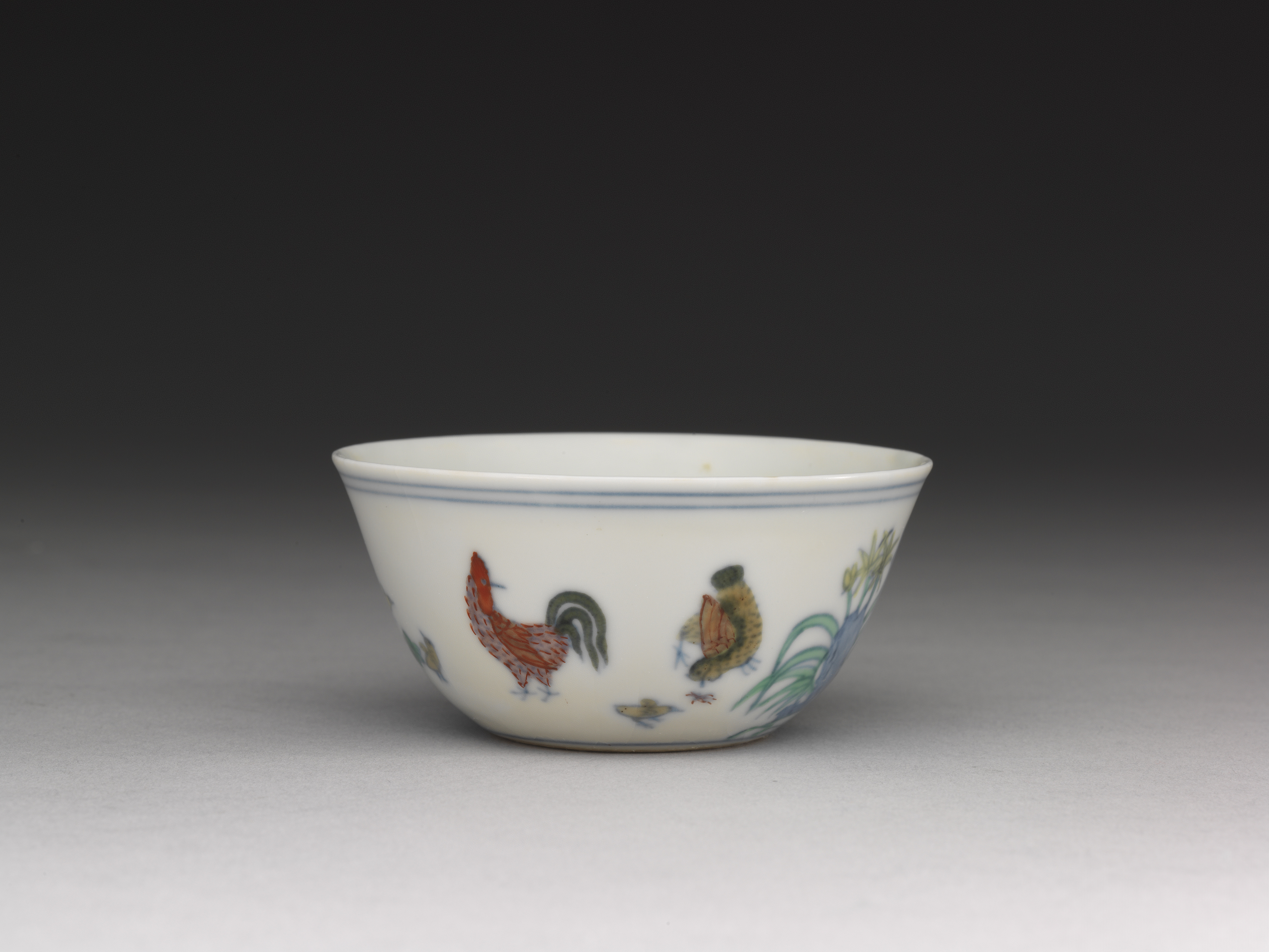 蔵出 中国骨董 官窑大明成化年製斗彩鶏缸杯 景