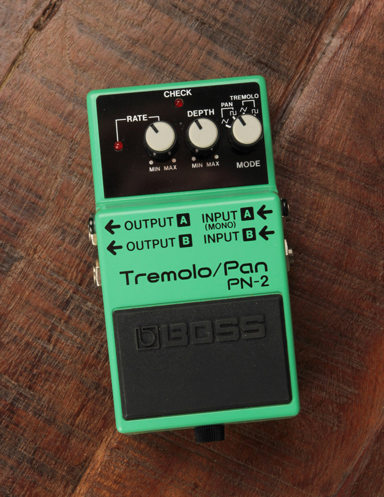 BOSS PN-2 Tremolo/Pan 箱取説ステッカー付 BOSS PN-2 Tremolo/Pan 箱