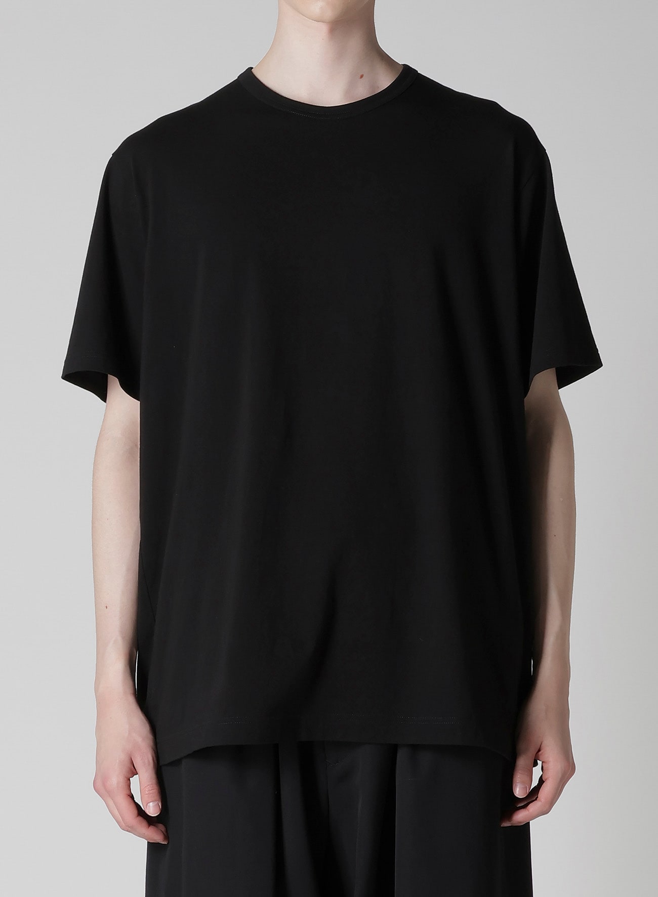 COTTON SINGLE JERSEY ROUND NECK SHORT SLV T(S Black): Yohji