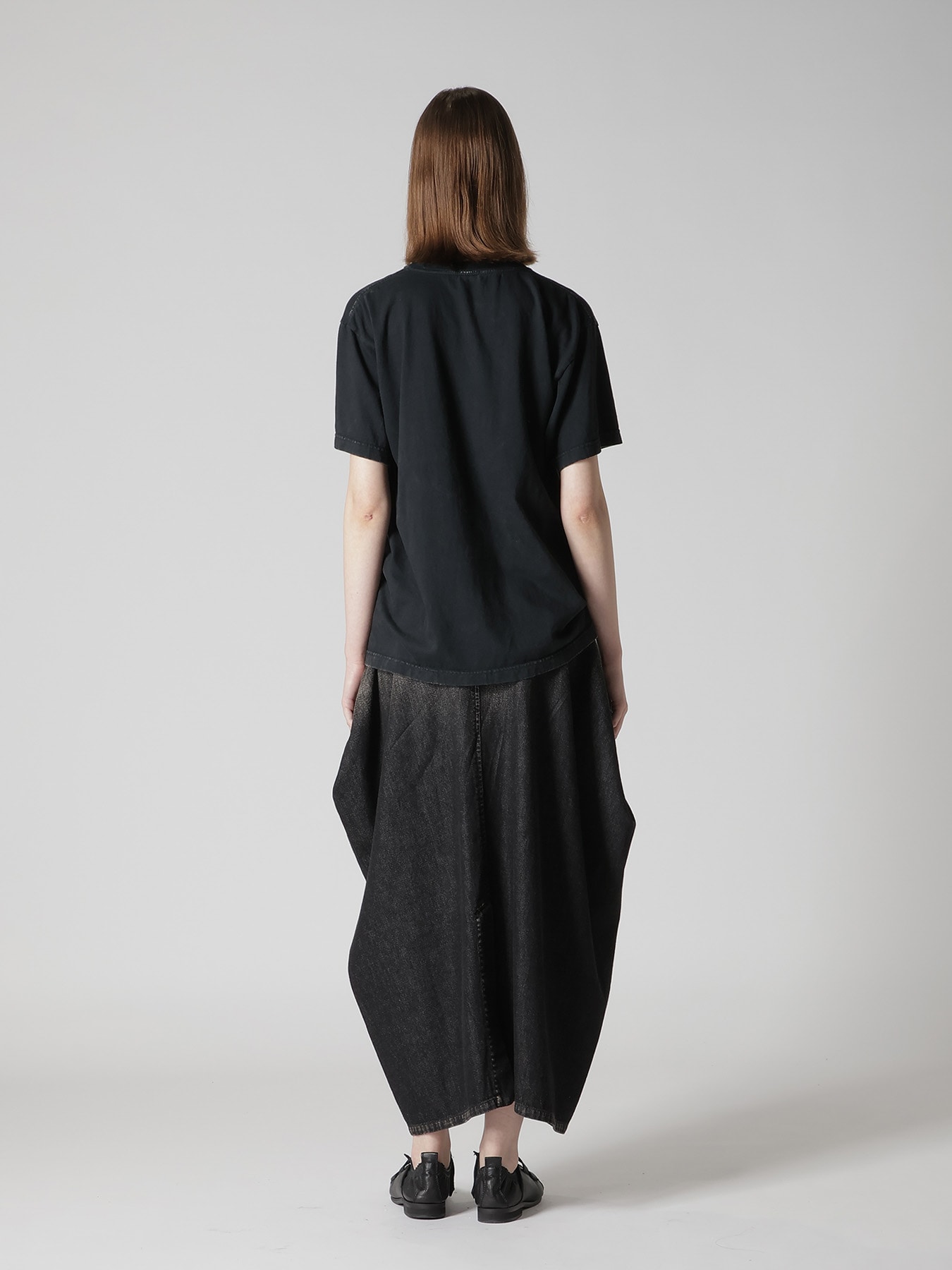 7.4OZ COTTON JERSEY SULFUR-DYED SHORT SLEEVE TEE(S Black): Y's