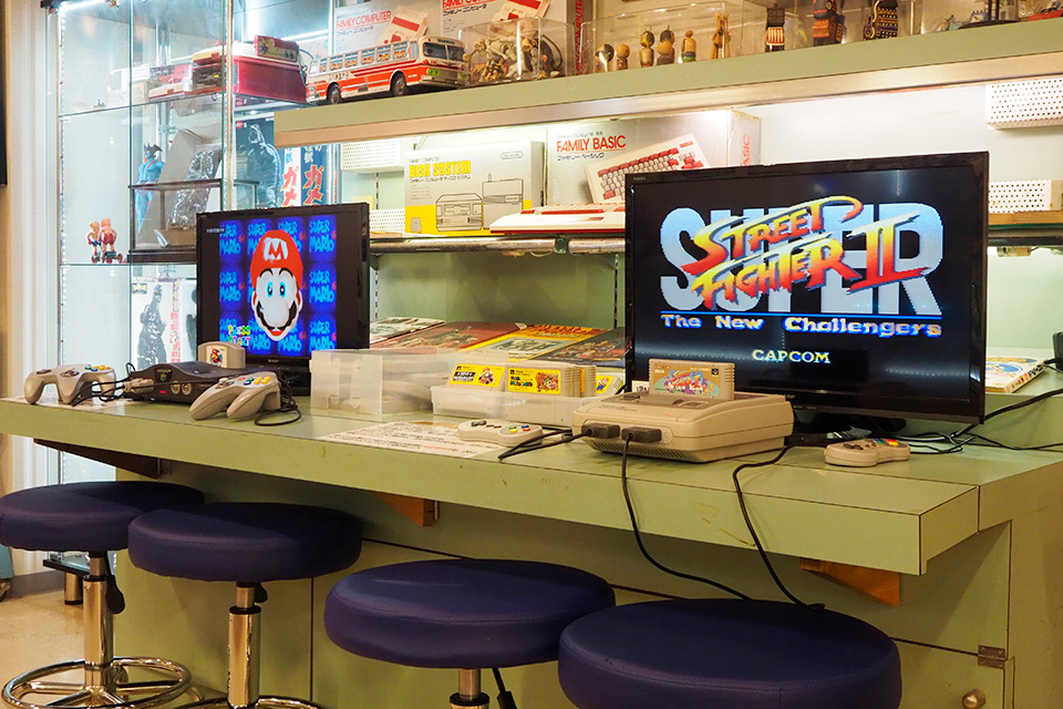 見る、撮る、遊ぶ。レトロおもちゃが集合「出雲崎レトロミュージアム