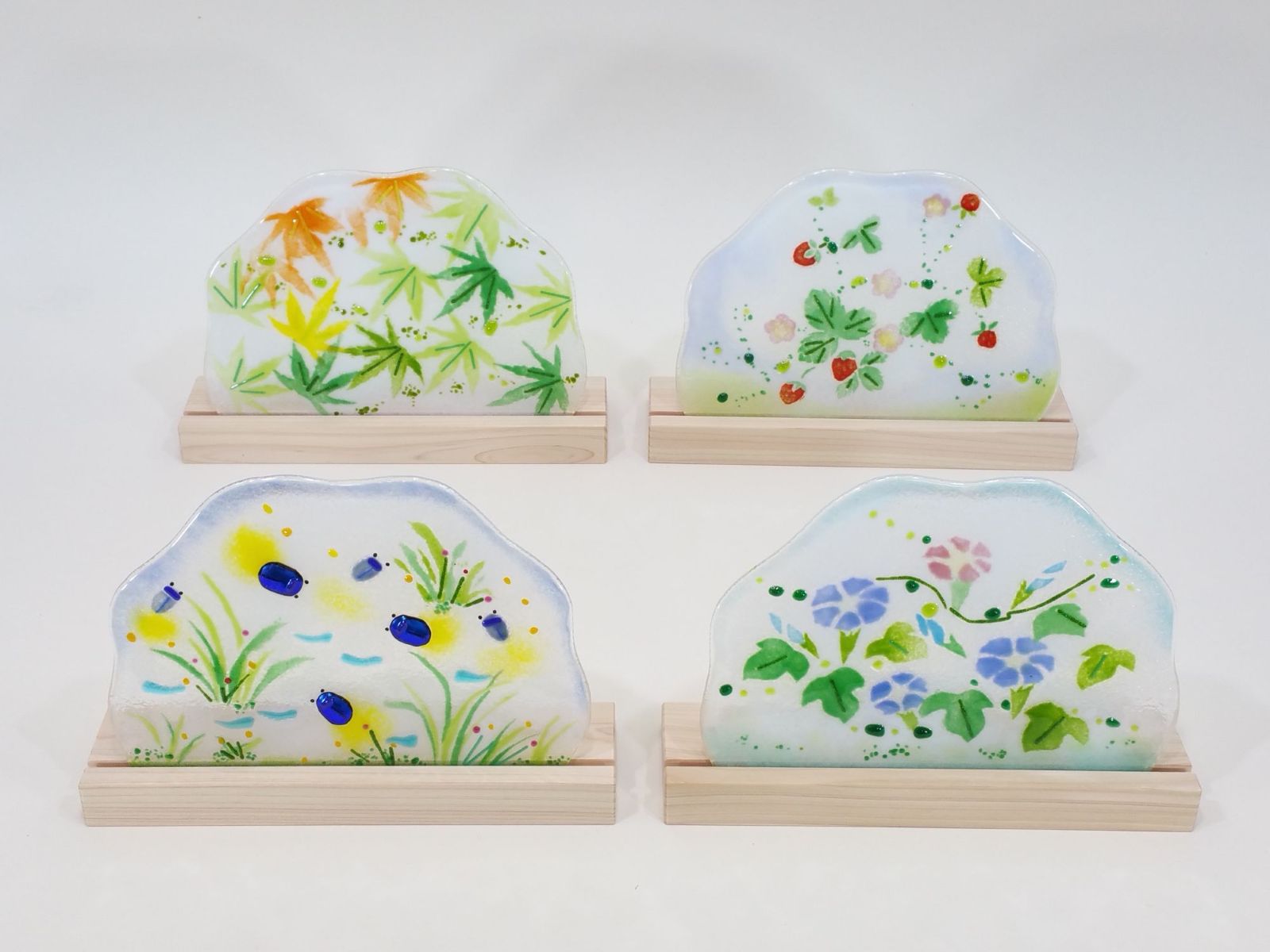 ✮美品✮ ステンドグラス ボタニカル 壁掛け オブジェ 楽天市場】サン