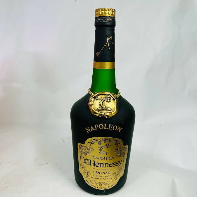 Hennessy ヘネシー ナポレオン コニャック ブランデー 700ml ヘネシー
