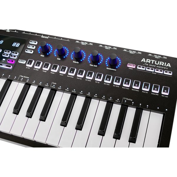 美品】Arturia Keystep Pro Chroma美品 Arturia KeyStep Pro Chroma +