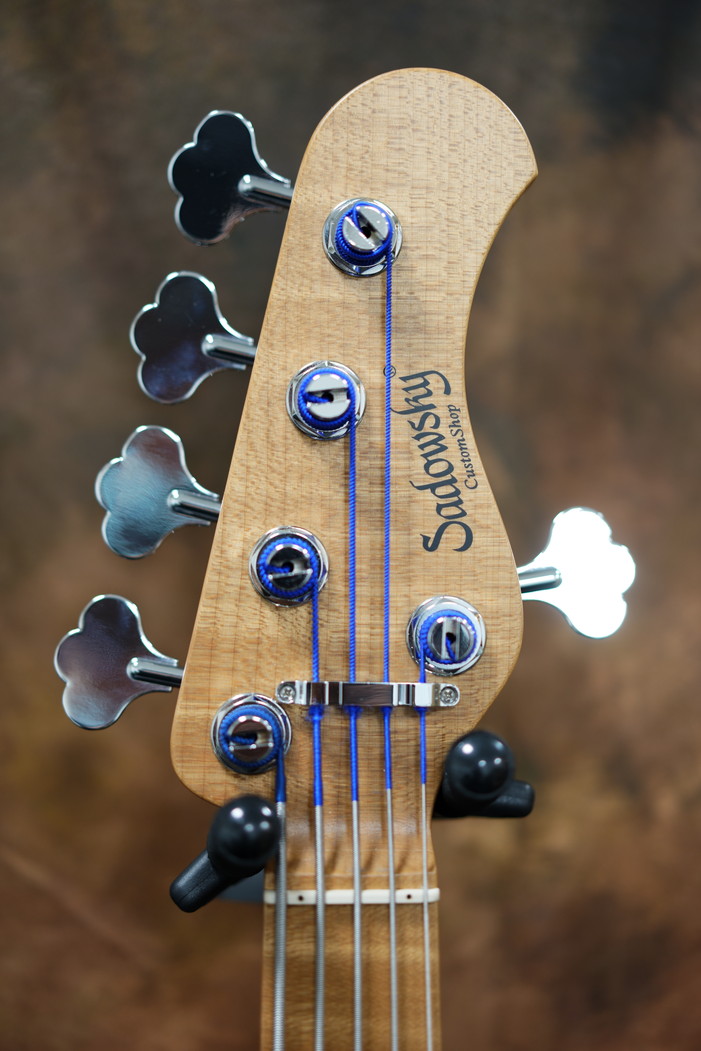 オリジナルピックガード製作 サドウスキー5弦用 オリジナル