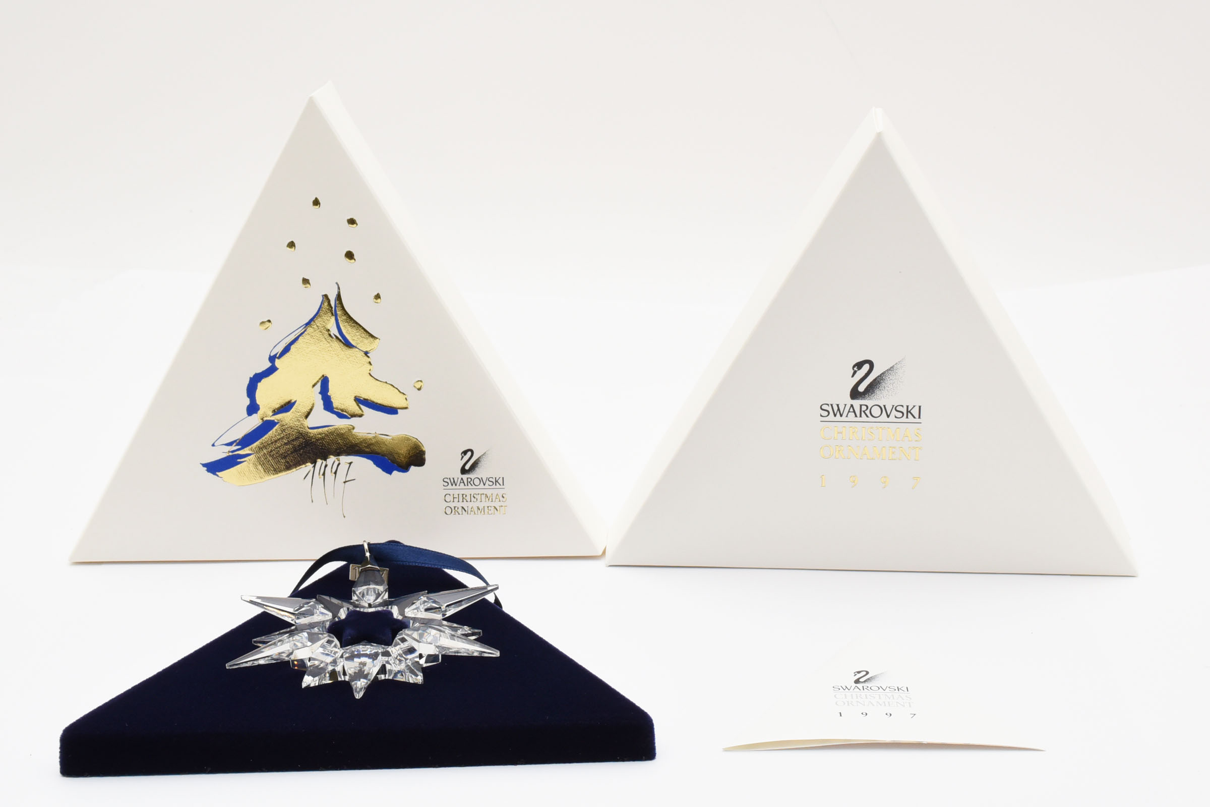 スワロフスキー廃盤品(廃番品)の魅力と入手方法 - 灯すアート