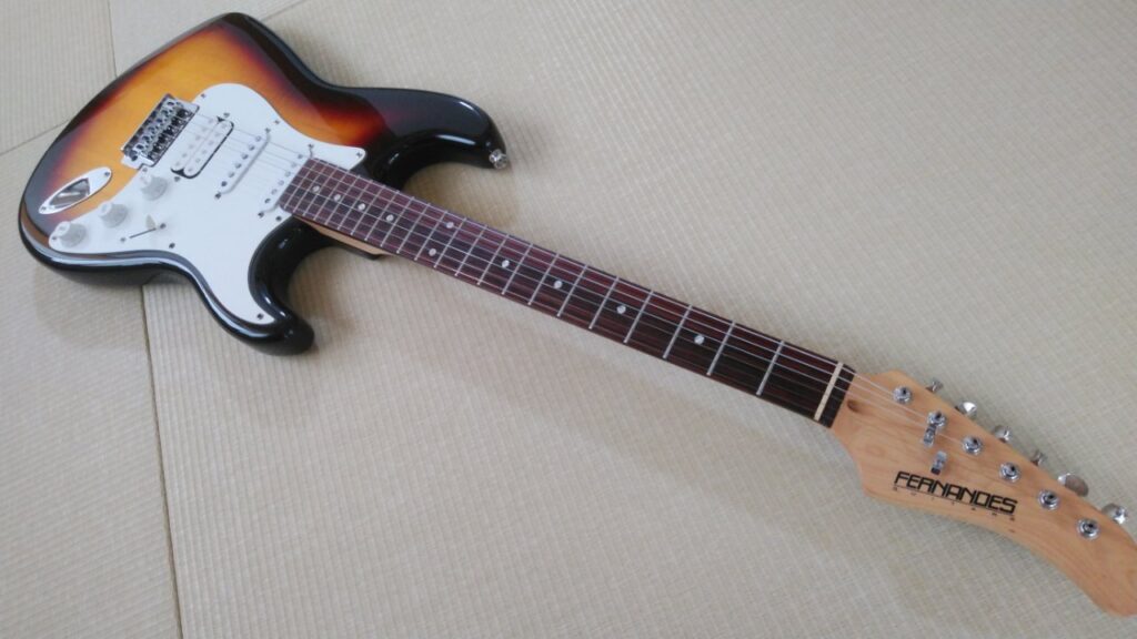 テスト機 フェルナンデス ストラト タイプ ジャンク LE1Z テスト機