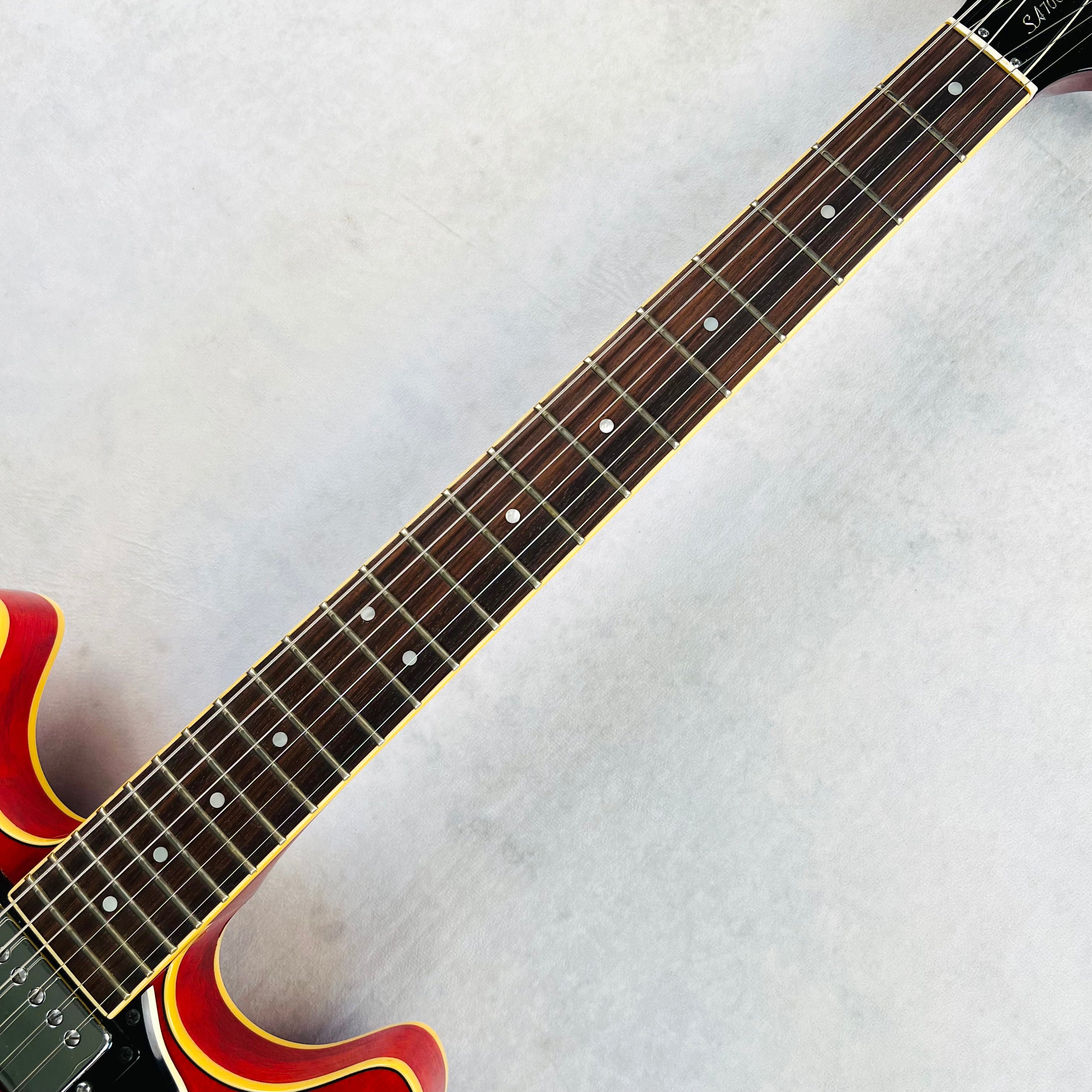 Yamaha SA-700 Super Axe 1977 - Transparent Red | Tone Wolf