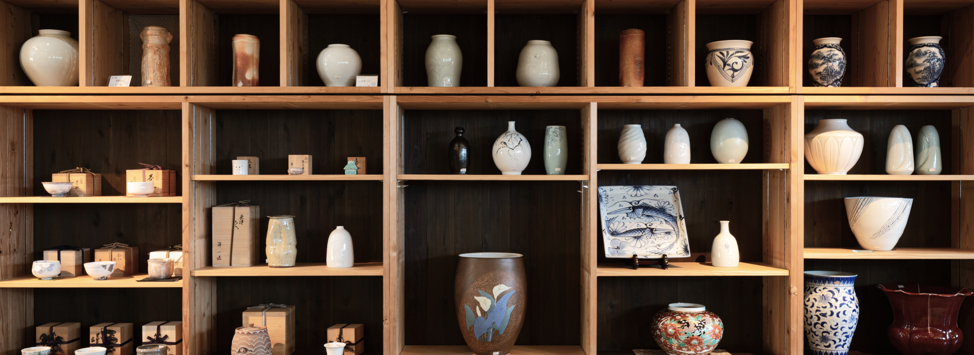 作品のご紹介 | 砥部焼観光センター炎の里