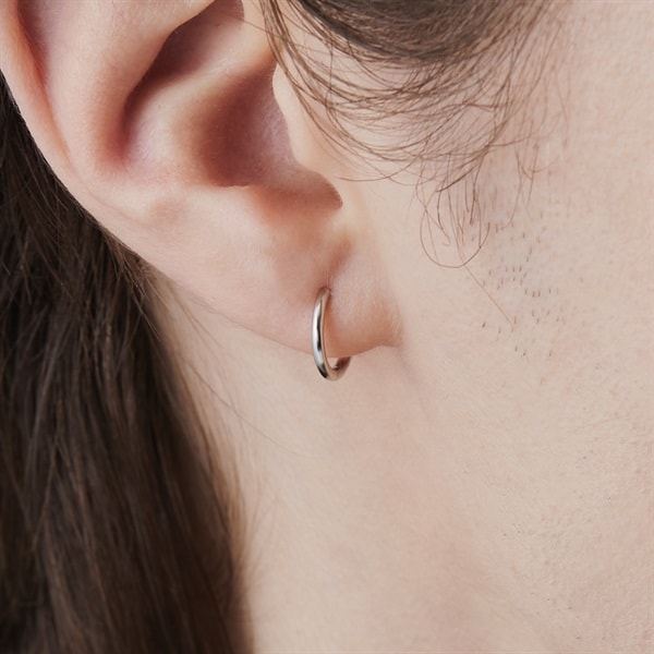 プラチナピアス0.25カラットup(片耳) 楽天市場】ダイヤモンド ピアス