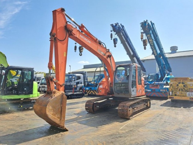 日立建機 ZX135US-E ユンボ（ショベルカー）0.45クラス 石川県中古重機