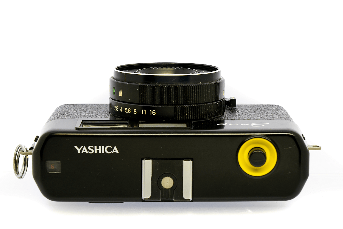 YASHICA Snapのフィルムカメラ修理 | 東京カメラリペア