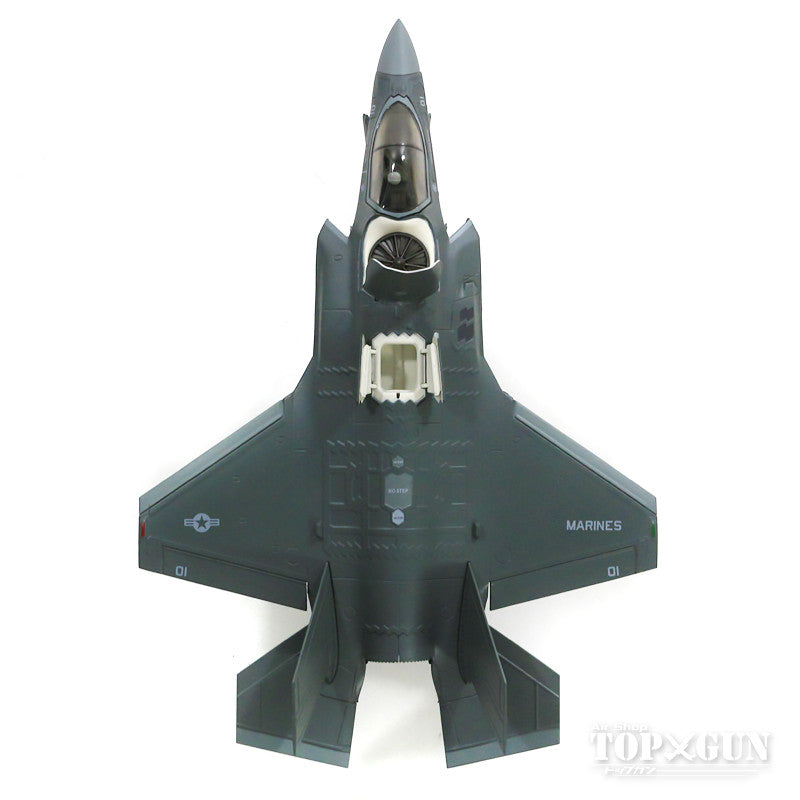 Hobby Master F-35B アメリカ海兵隊 第121海兵戦闘攻撃飛行隊 岩国基地