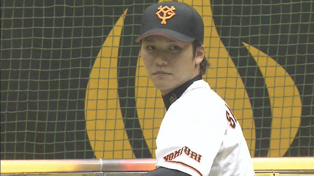 坂本勇人 トリプル2000記念缶バッヂ ジャイアンツ 巨人坂本勇人選手