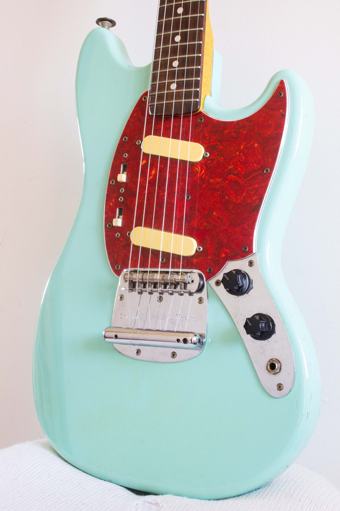 ギター Fender japan mustang MG69-65 Fender Japan エレキギターMG69