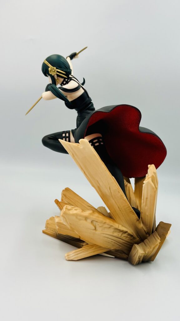 TVアニメ「SPY×FAMILY」Luminasta（ヨル・フォージャー）いばら姫