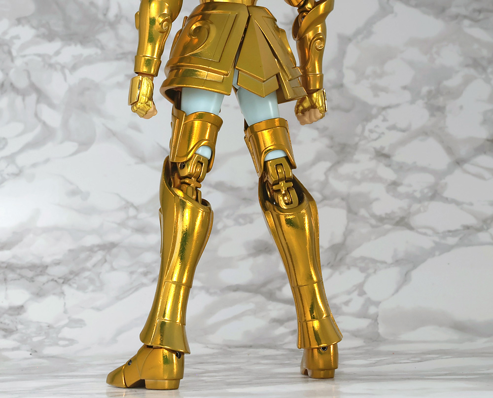 とろ＋ひまつぶし | 聖闘士聖衣神話EX：アクエリアス氷河-黄金聖衣の