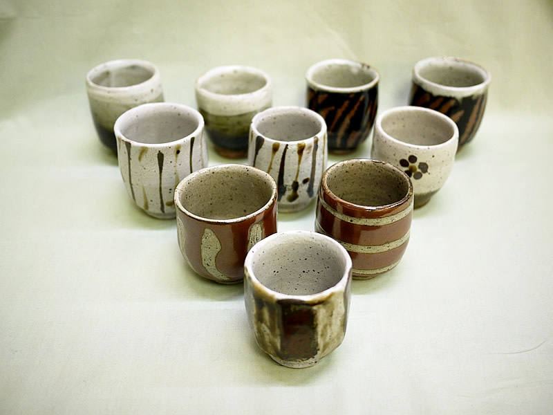 人間国宝濱田庄司作 地釉鉄絵湯呑み