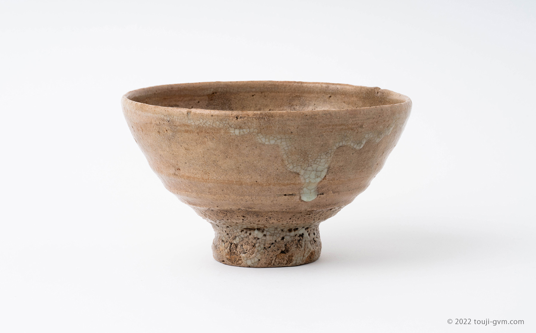 井戸茶碗（いどちゃわん）とは｜高麗茶碗で人気の高い種類の特徴を解説