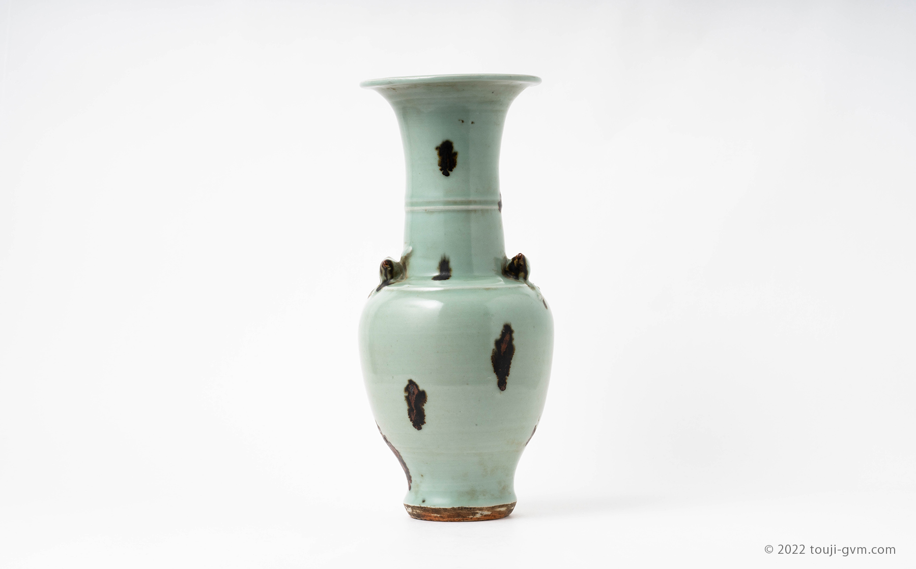 中国 龍泉窯 粉青釉 陰刻唐草文 水孟 C R6400 中国 龍泉窯 粉青釉 陰刻