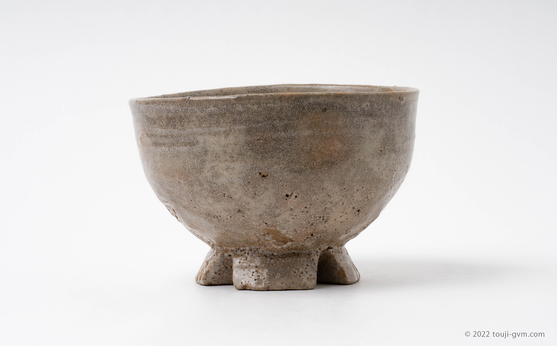 李朝割高台茶碗 – Tea Bowl with Dividing Bottom | 陶磁オンライン