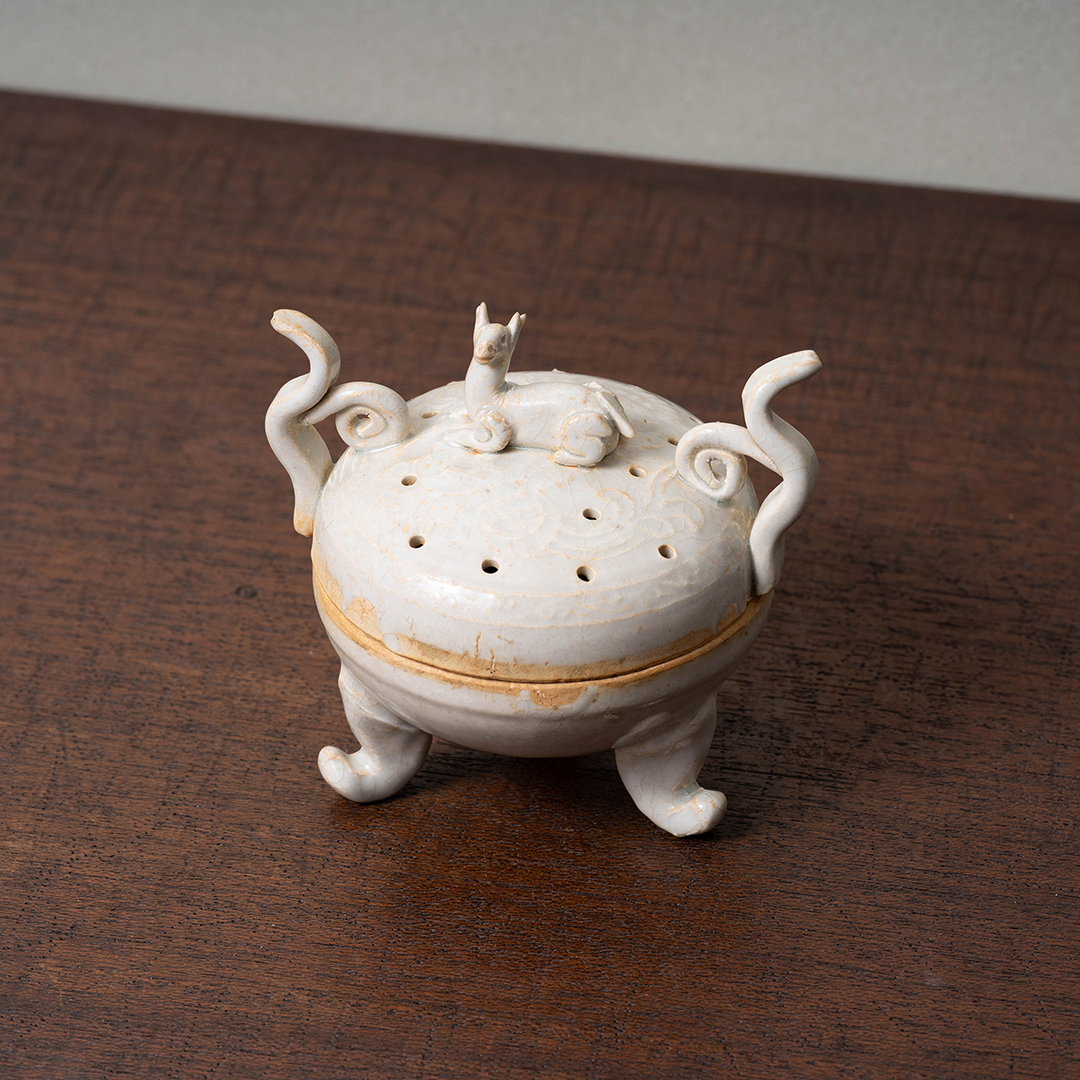 白磁香炉、獣形香炉、白磁獣形印文（はくじじゅうけいいんもんけい