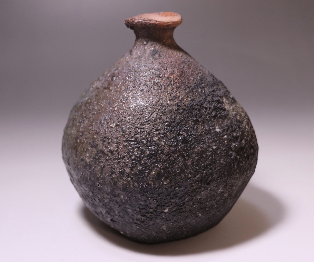 金重 愫 作 「備前扁壺徳利」 ～備前焼専門卸小売店 川口陶楽苑～