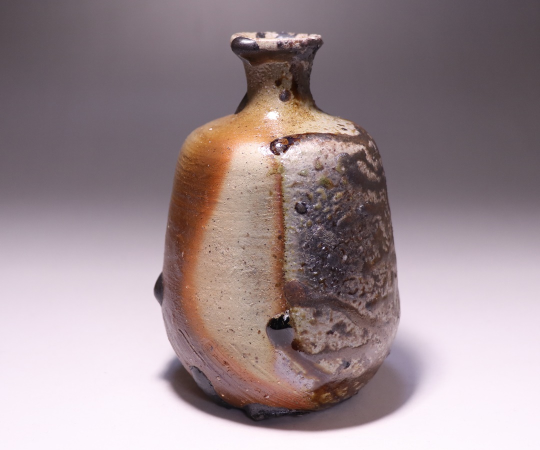 ○清雅○ 高力芳照 備前焼 窯変徳利ぐい呑 共箱 灰被り 師：