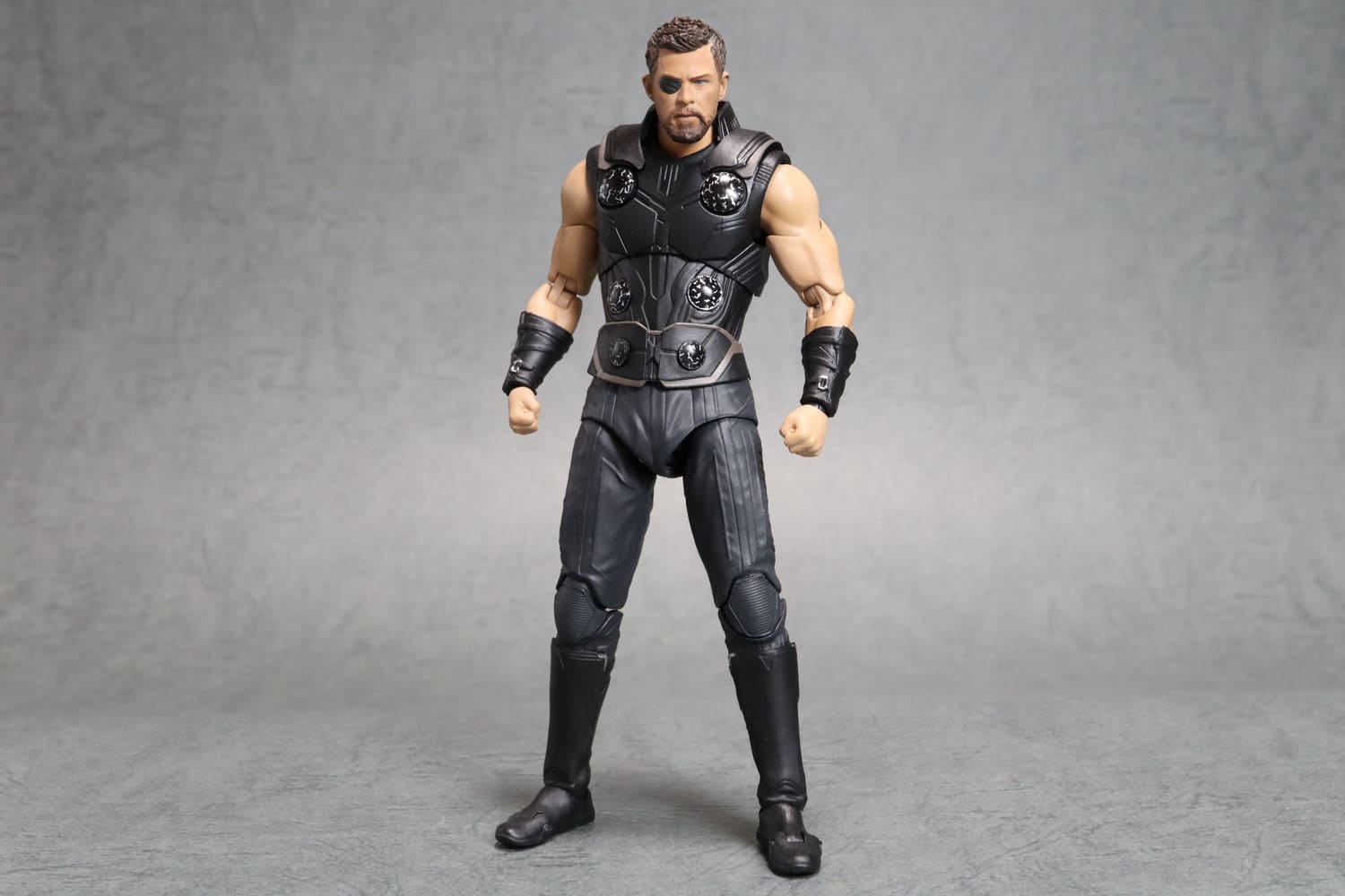 マフェックス No.104 MAFEX THOR ソー レビュー | TOYHOUND