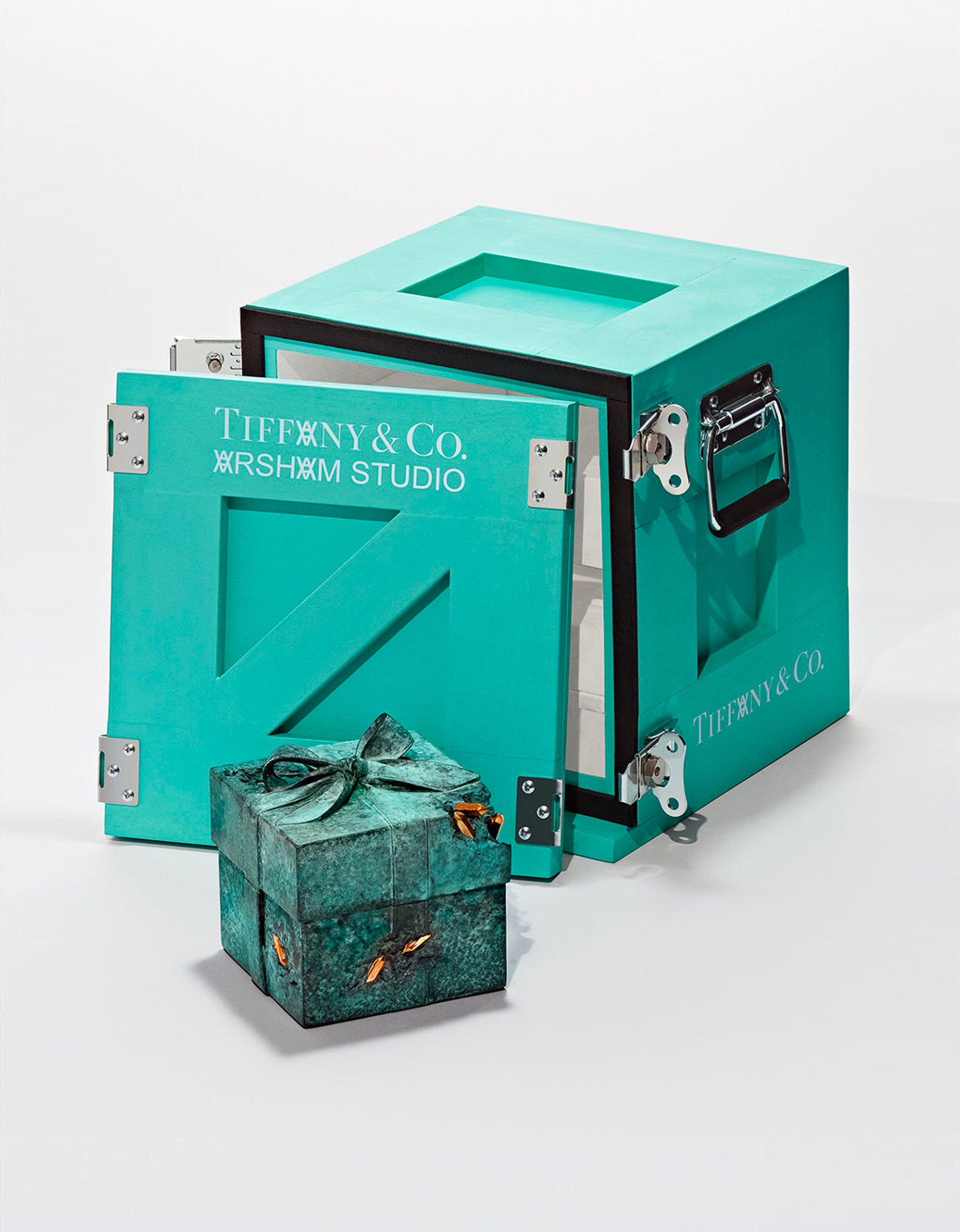 Daniel Arsham x Tiffany & Co. - Blue Box and Tiffany Knot Bangle