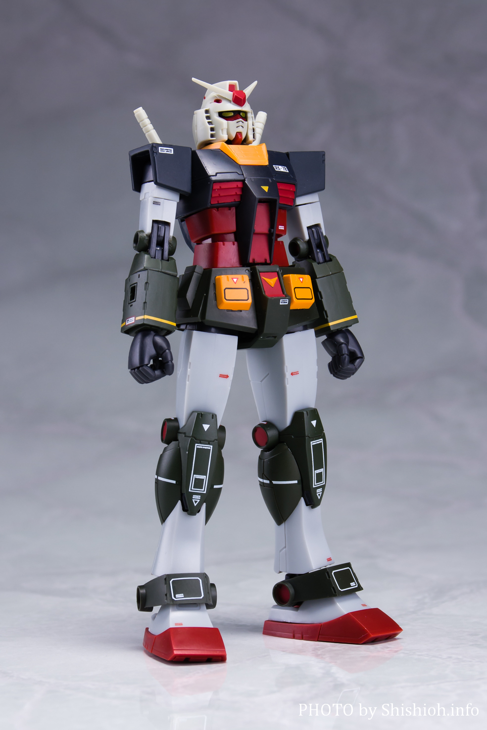 ROBOT魂 RX-78-2 ガンダム ＆ Gファイター リアルタイプカラー～ 卸売