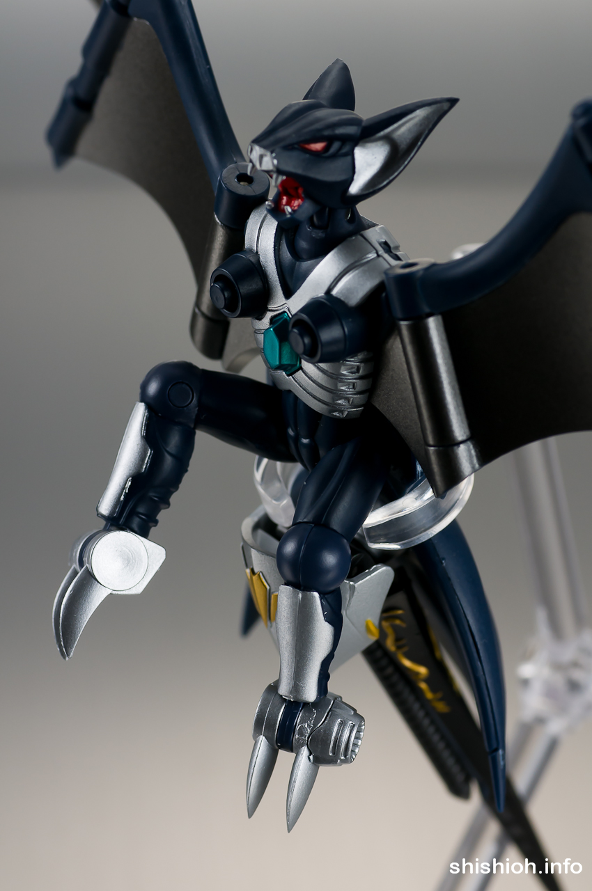 レビュー】S.H.Figuarts 仮面ライダーナイト＆ダークウイングセット