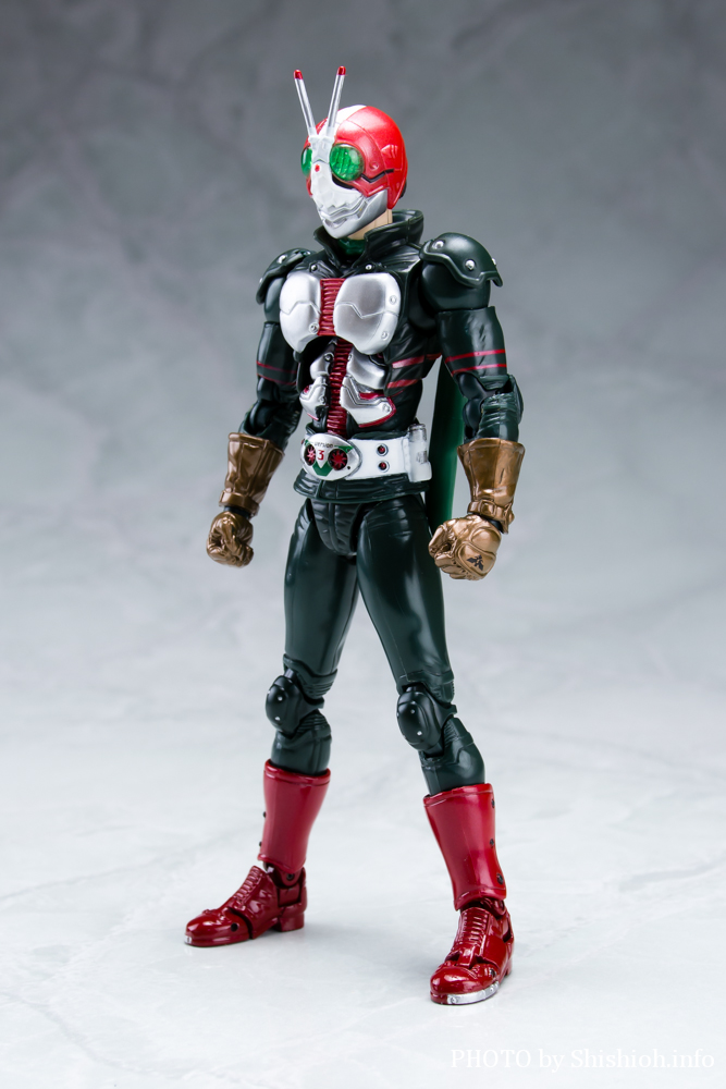 ☆真骨彫＋バイク付！ 仮面ライダーV3 フィギュアーツ ブイスリー