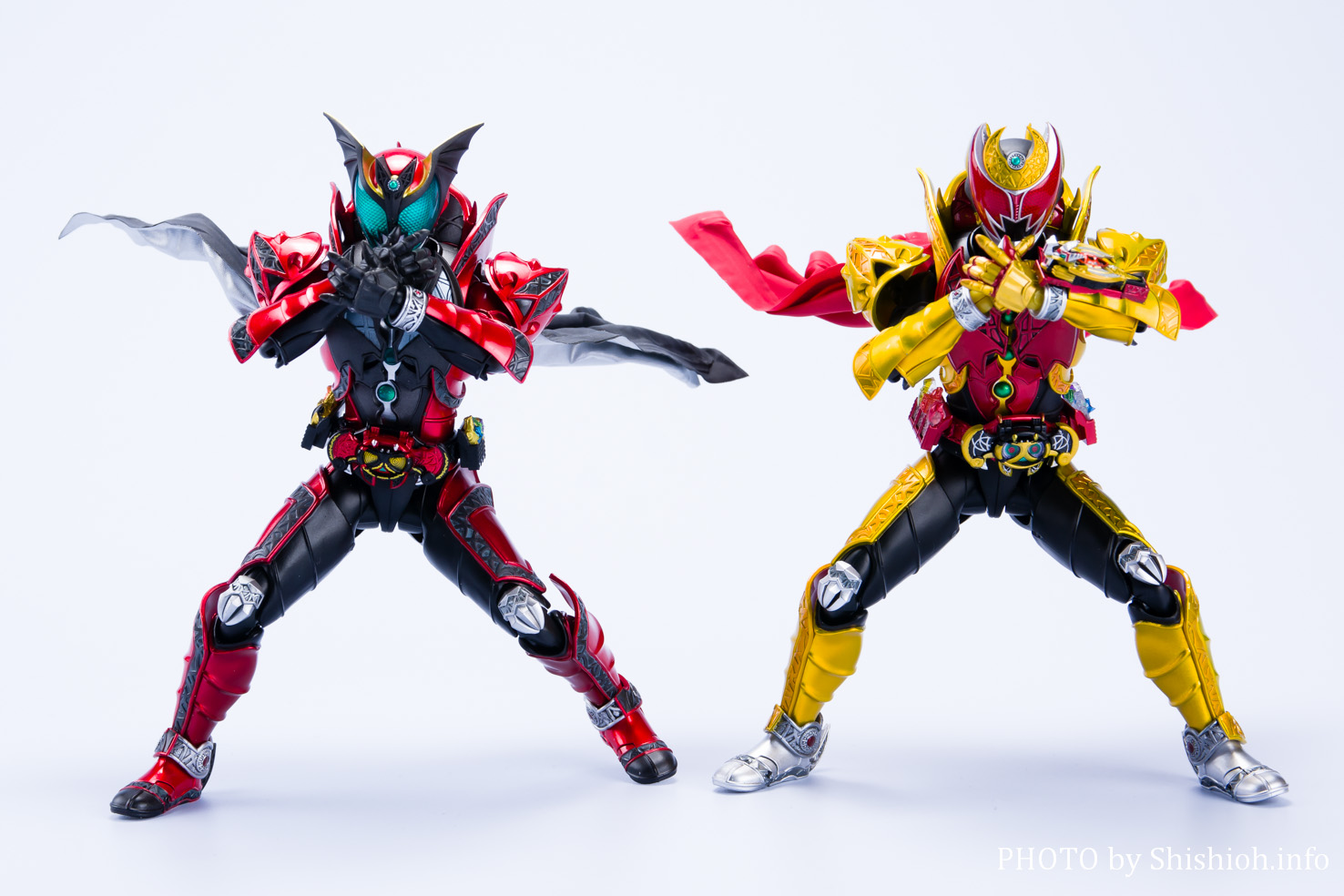 フィギュアーツ真骨彫仮面ライダーキバエンペラーフォーム