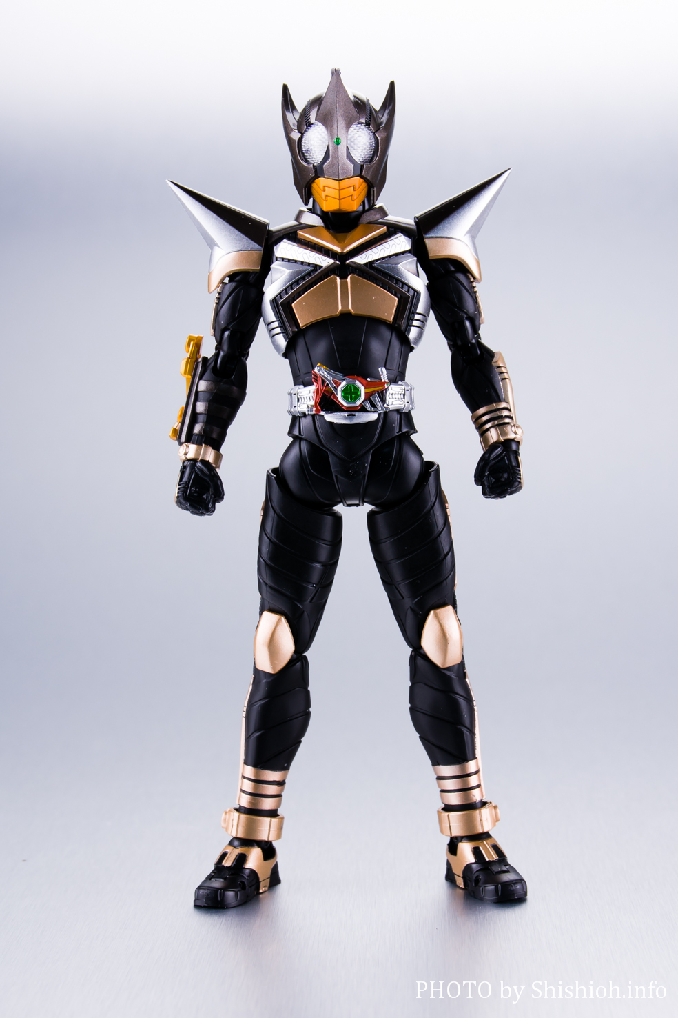 SHFiguarts 仮面ライダーパンチホッパー 仮面ライダーキックホッパー