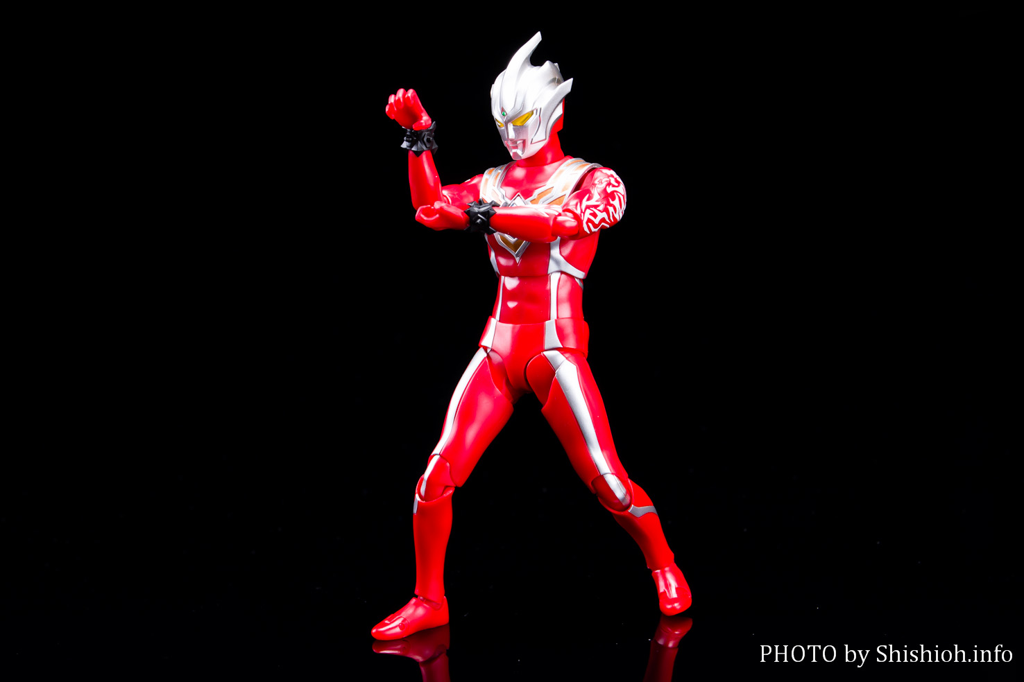 レビュー】S.H.Figuarts ウルトラマンレグロス