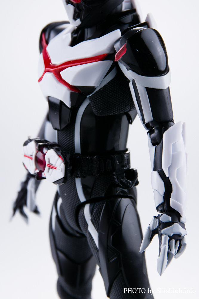 レビュー】 S.H.Figuarts 仮面ライダーアークワン