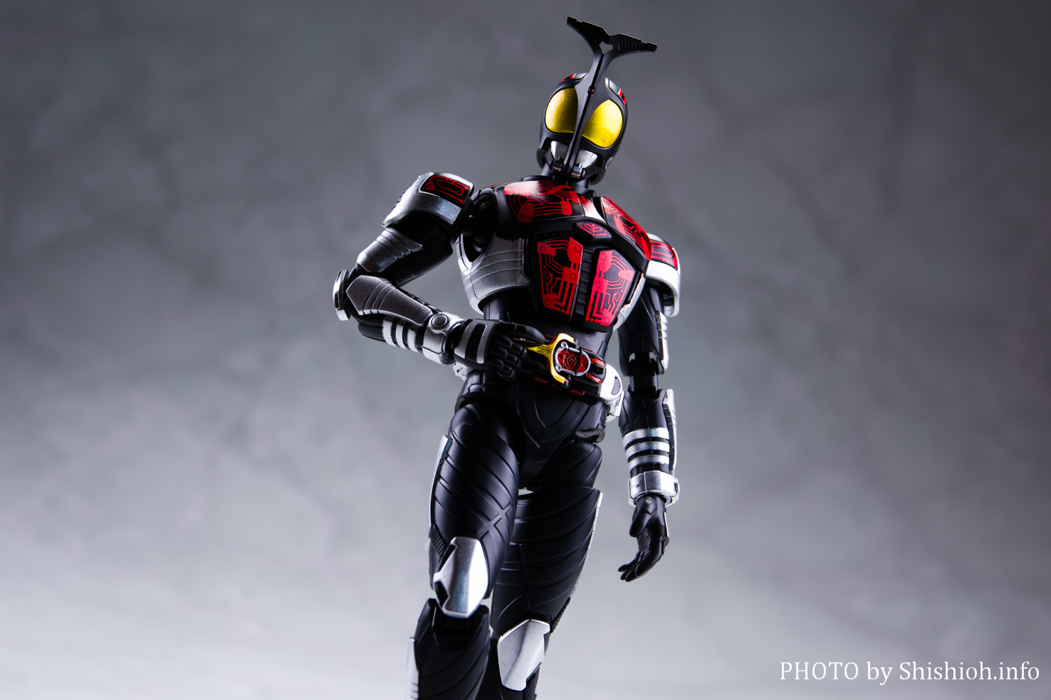 Figure-rise Standard 仮面ライダーダークカブト 強敵黒いカブト