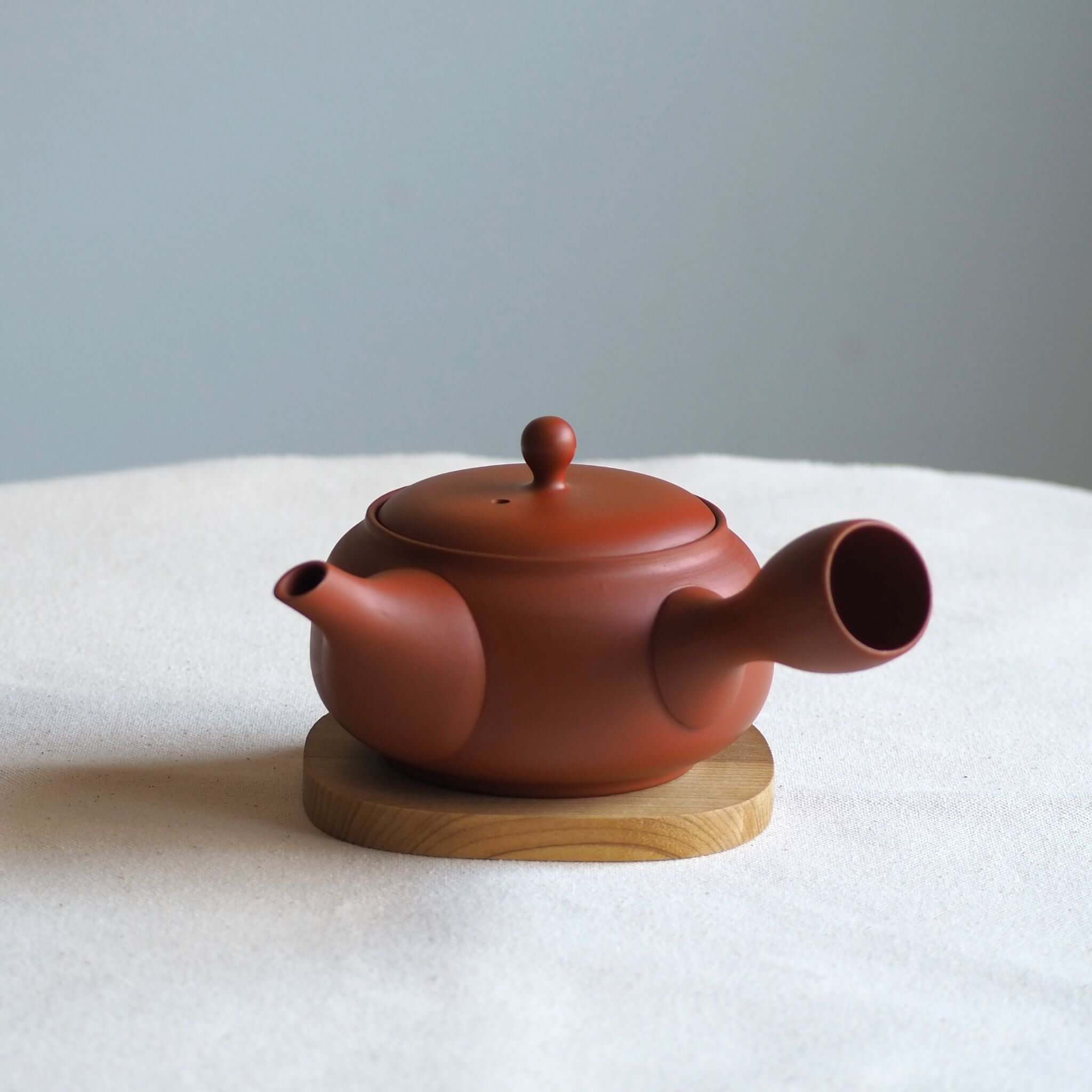 刷毛目徳利 常滑明窯・加藤嘉明作 刷毛目徳利 常滑明窯・加藤嘉明作