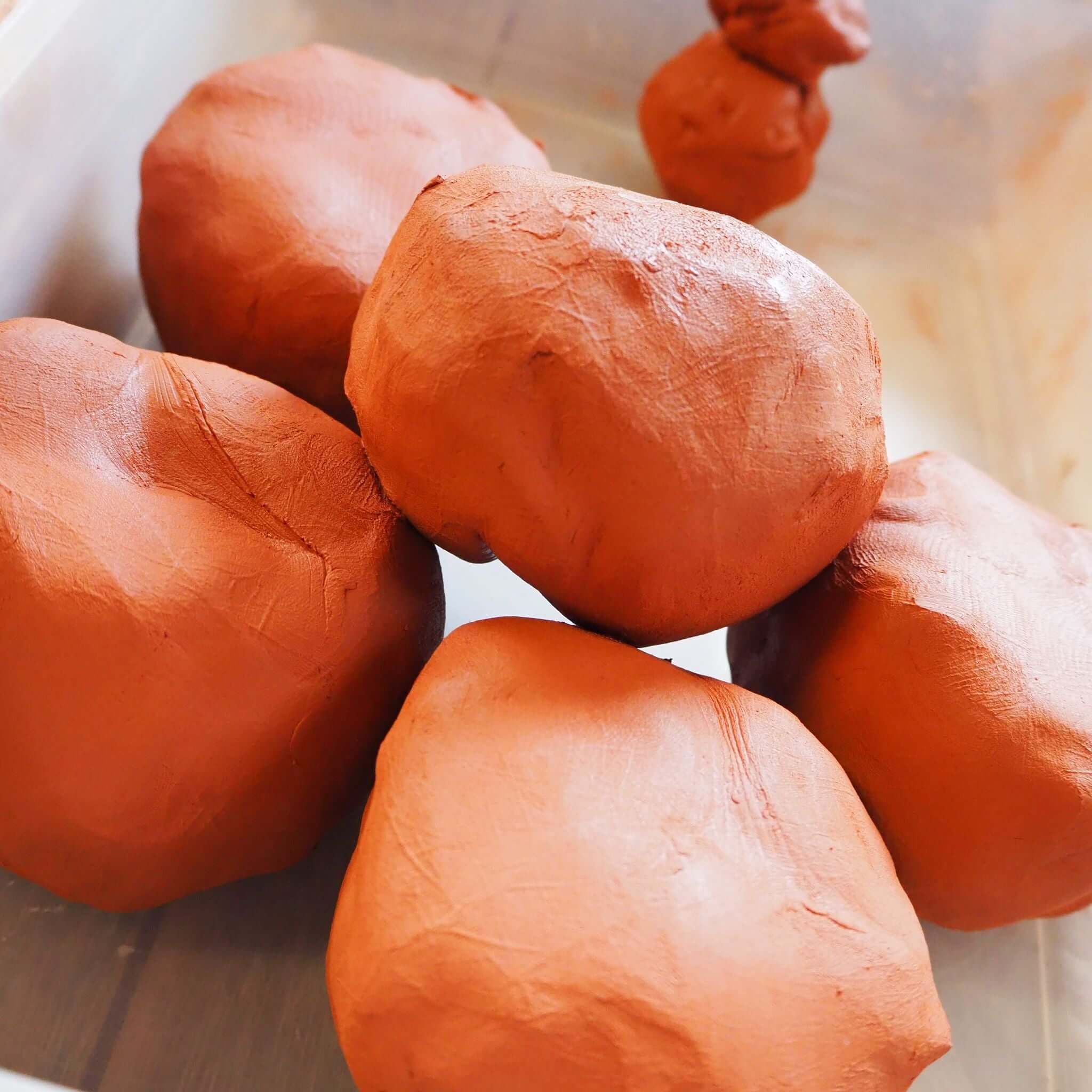 常滑焼 甚秋陶苑(伊藤成二)作 朱泥嵐絞り茶壺 [東山堂煎茶器店