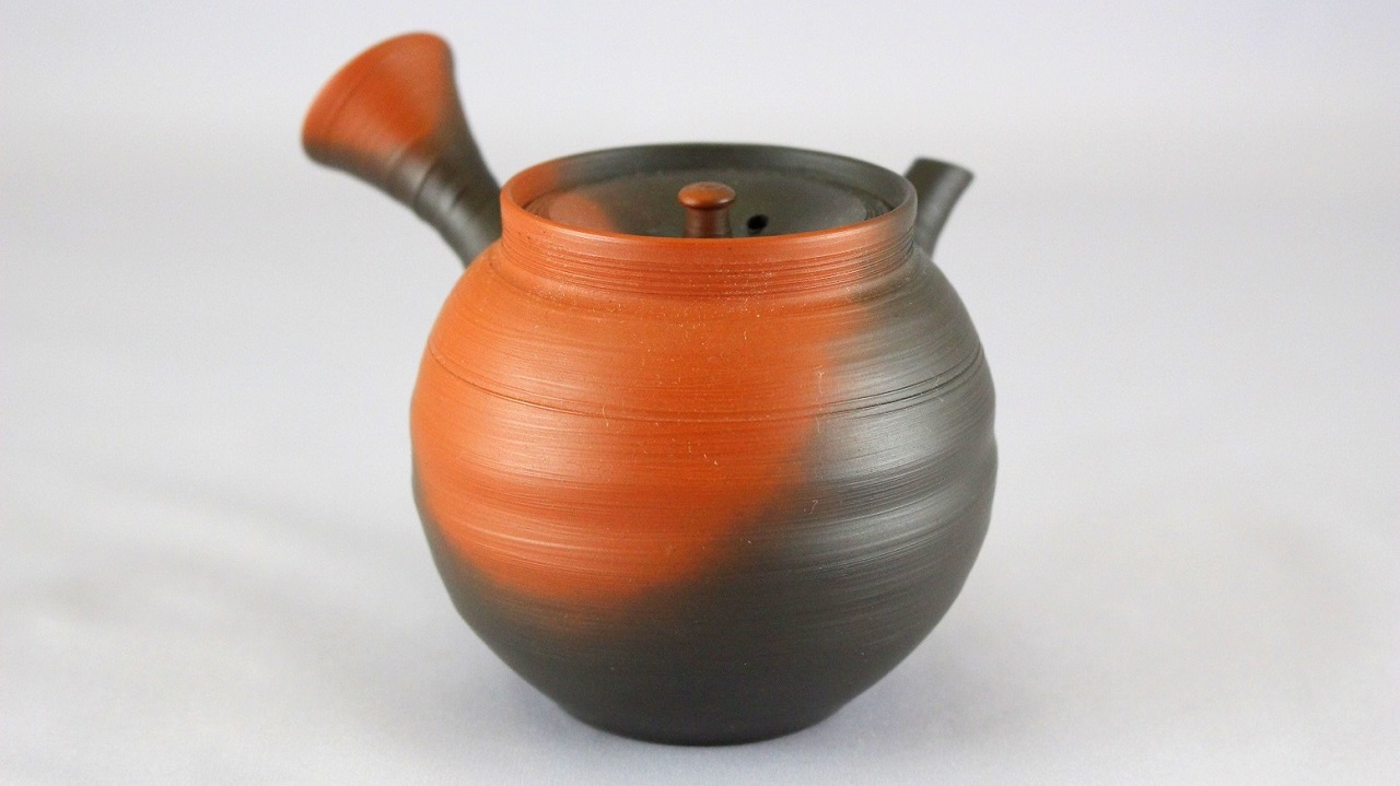 素朴な酒徳利 花入れ 江戸時代 古常滑焼 素朴な酒徳利 花入れ 江戸時代