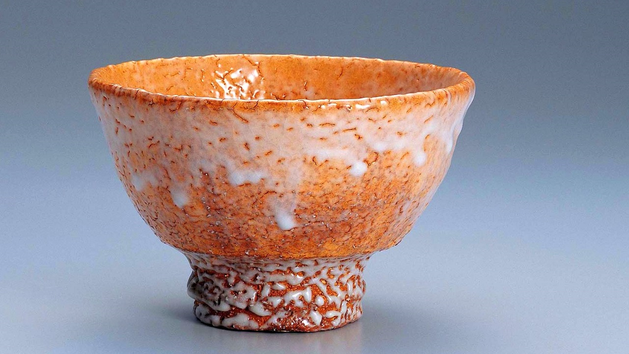 茶器としても有名な萩焼【全国の焼き物と窯場を紹介】 | 陶楽