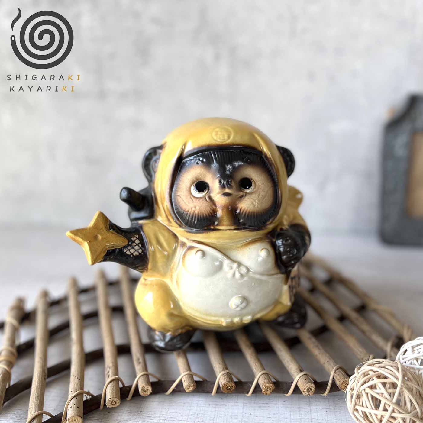 弥平次作タヌキ 陶器 蚊取り線香器アンティーク